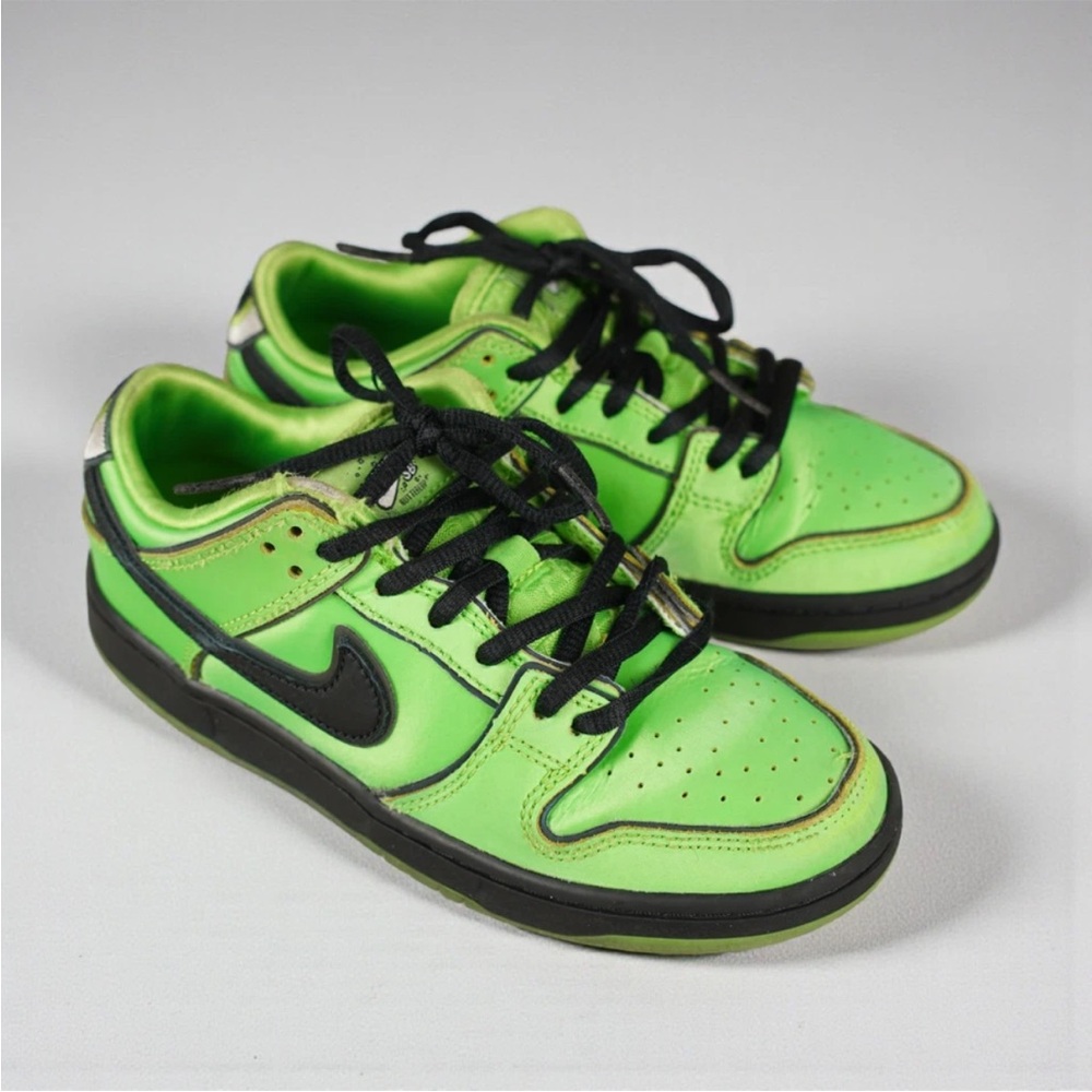 Nike SB Dunk Low Sneakers Kids Sz 2Y Powerpuff Girls Buttercup Green FZ8832-300